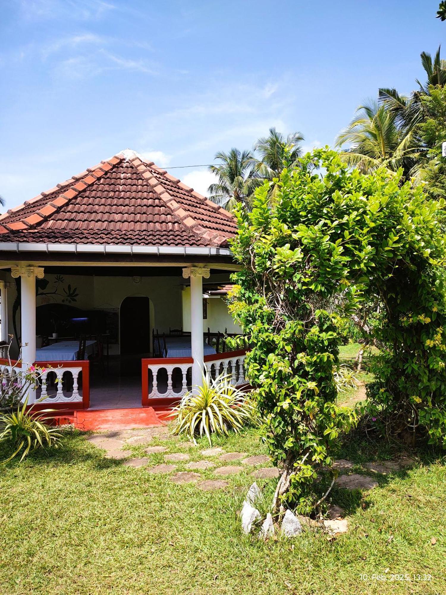 Top Of The Hill Guesthouse Weligama Exteriér fotografie