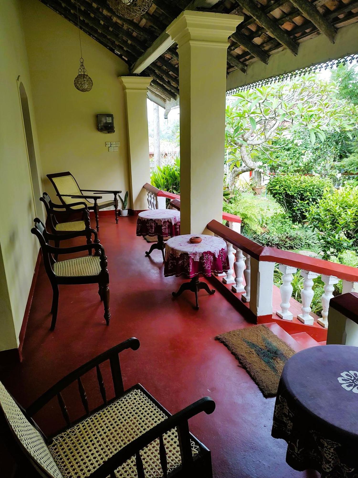 Top Of The Hill Guesthouse Weligama Exteriér fotografie