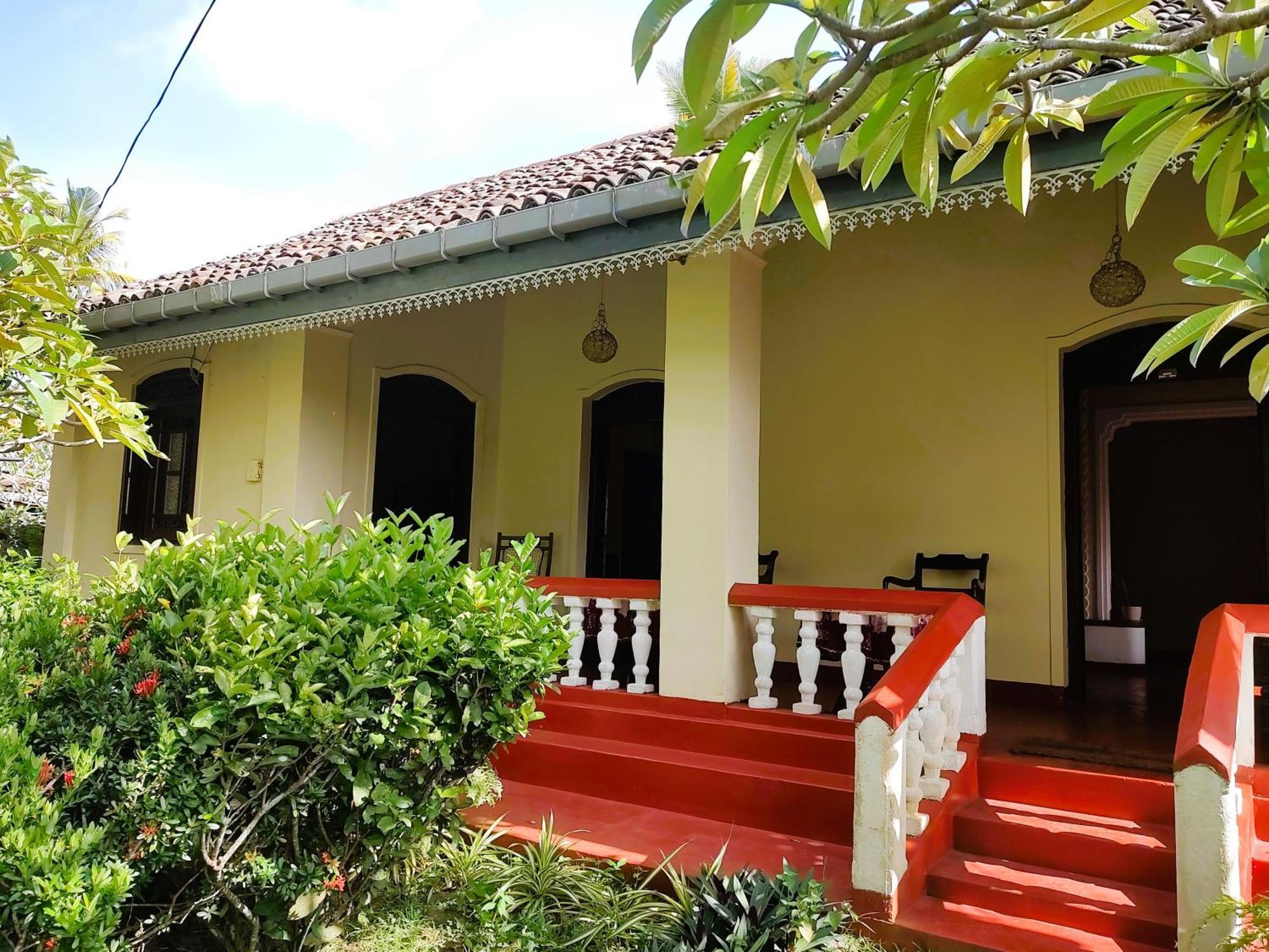 Top Of The Hill Guesthouse Weligama Exteriér fotografie