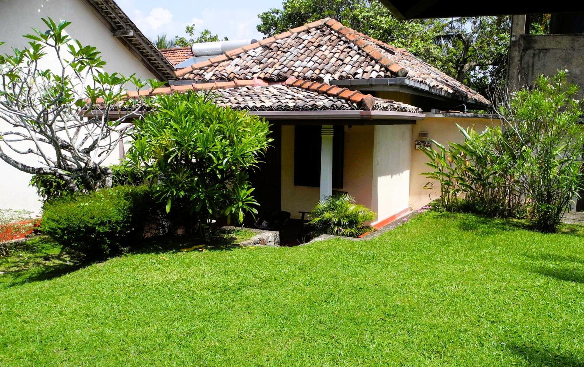 Top Of The Hill Guesthouse Weligama Exteriér fotografie