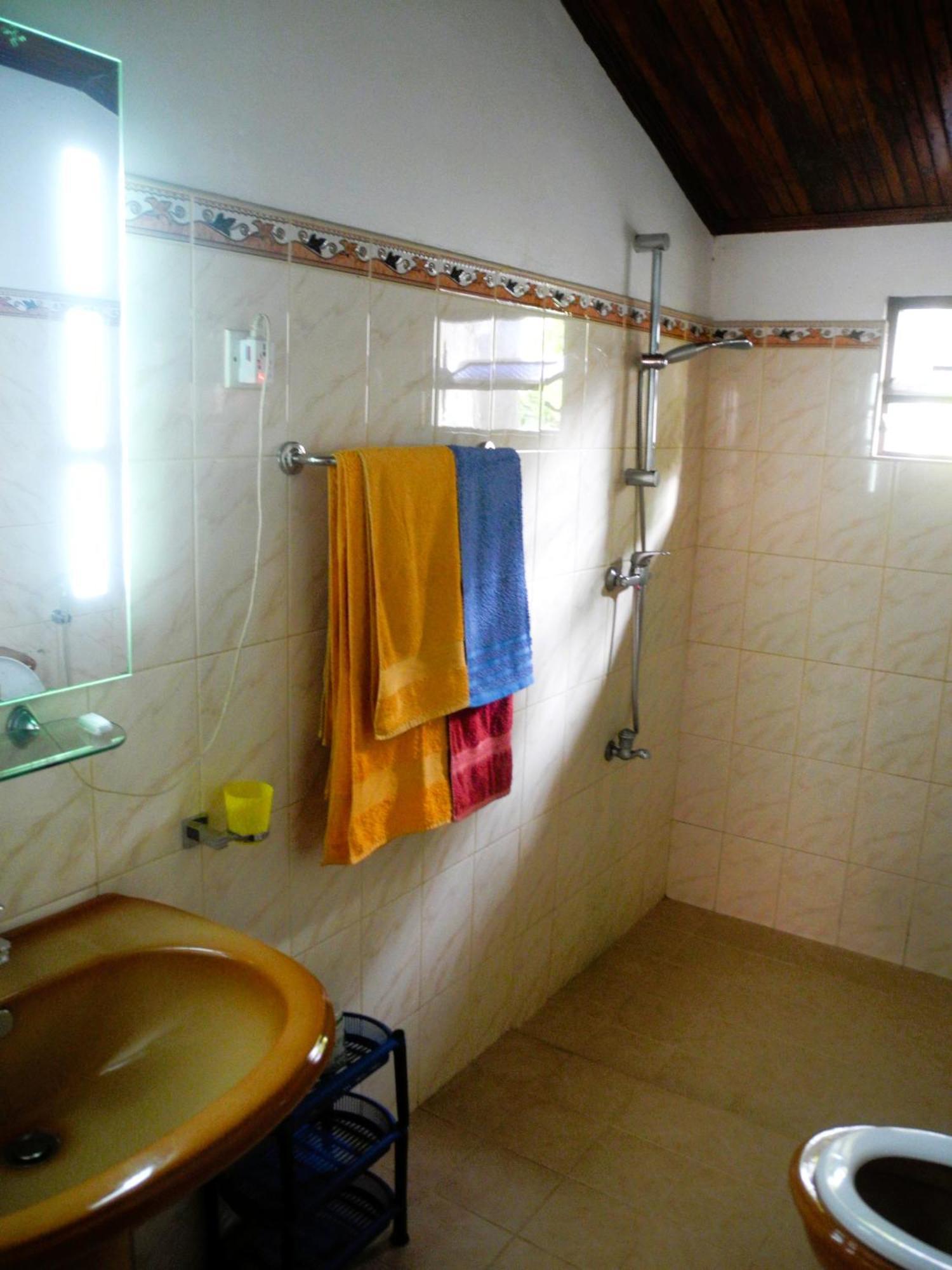 Top Of The Hill Guesthouse Weligama Pokoj fotografie